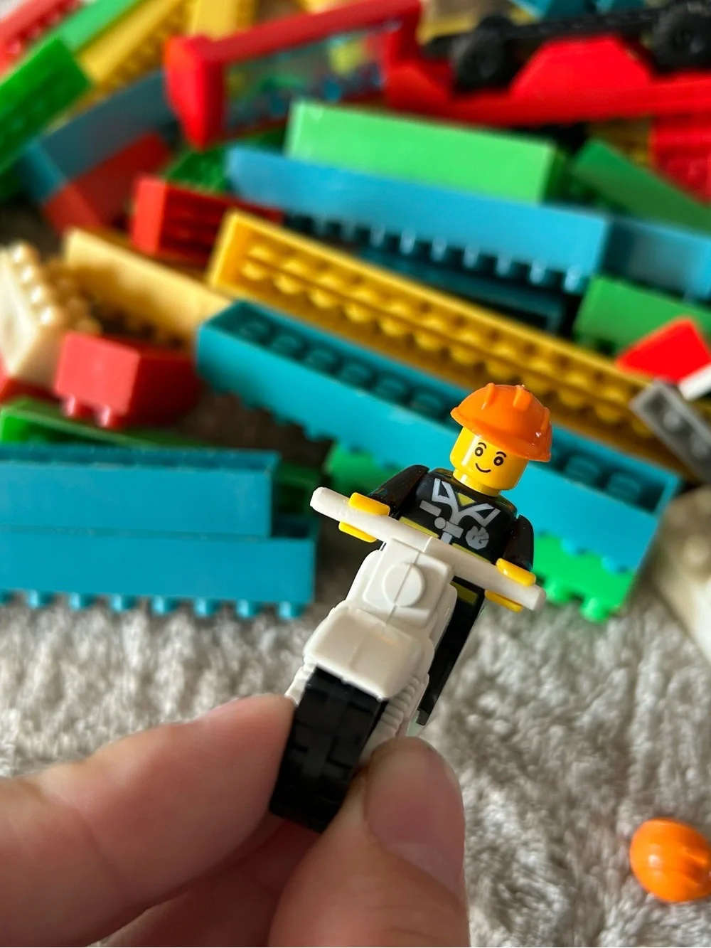 Vintage Connect-a-block Building Set with Instructions Minifigures Parts Pieces